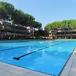 아파트 Villaggio Solarium *